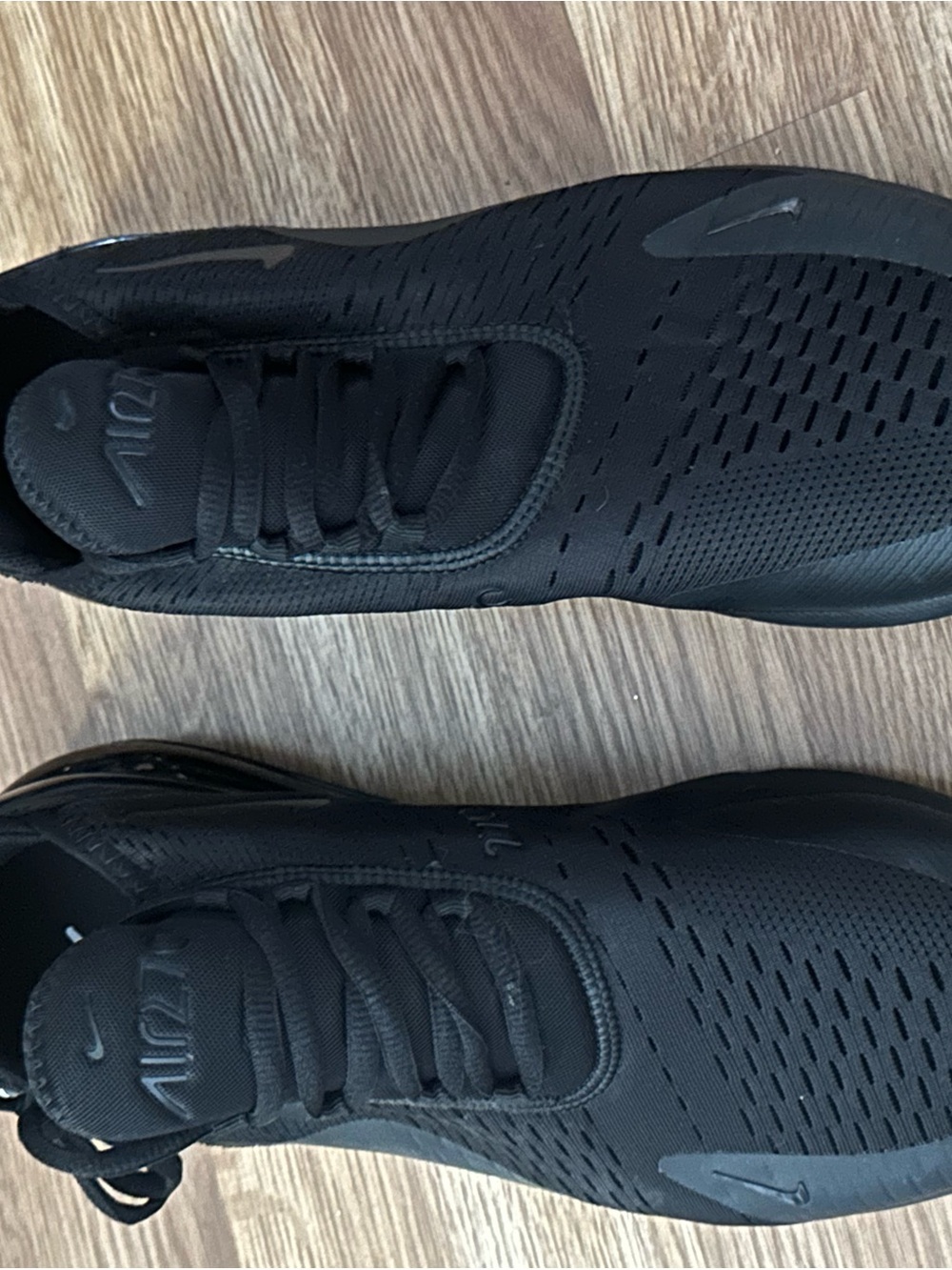 Nike Men’s Air Max 270 Triple Black Sneakers